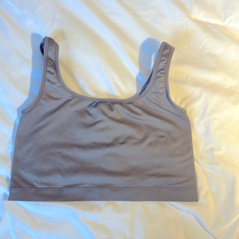 garage tank / bra